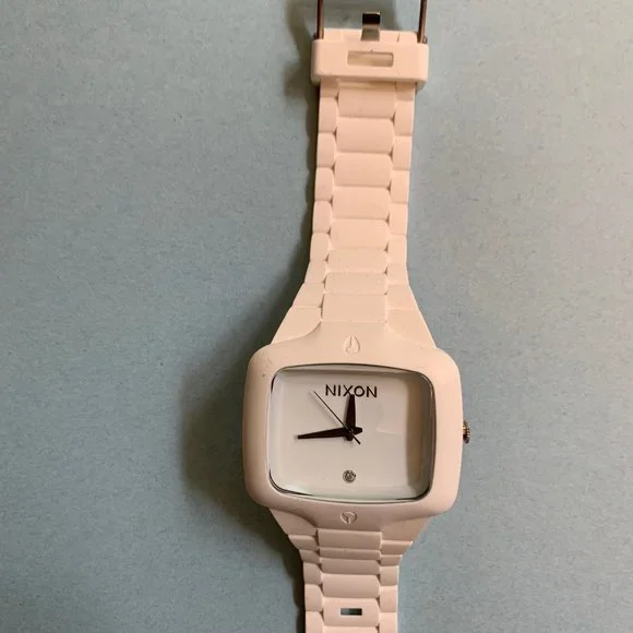 NIXON WATCH - Picture 3 of 6